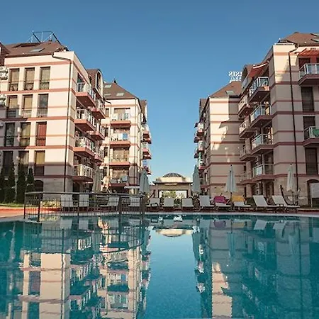 Family And Friends Apartment *