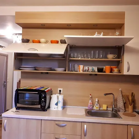 Family And Friends Apartment